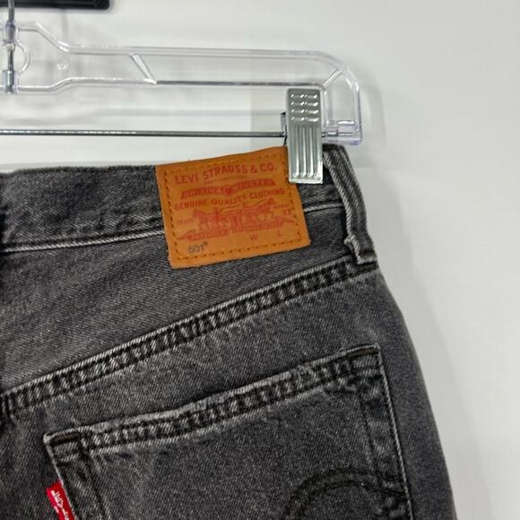 Levi’s 501 High Rise Button Fly Distressed Denim Shorts - Picture 5 of 7
